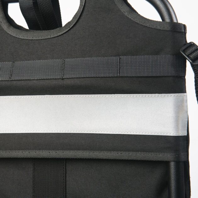 Innovation Gravipack : une claie de portage intelligente pour charges lourdes et terrains difficiles