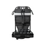 professionnel de la logistique avec équipement de portage, détail de l’exosquelette, solution de portage GRAVIPACK