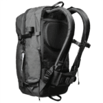 La charge change de stratégie grâce au système de portage ergonomique Gravipack.