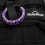 Bracelet de survie en paracorde tressée blanc et violet lavande avec boucle à clip